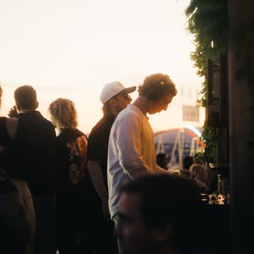 Cover Image for Rooftop Live Music: Disco-House with Of Blonde