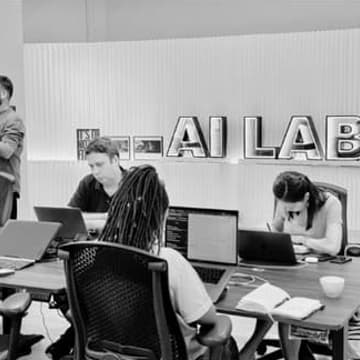 Cover Image for Visit the SQ Collective AI Co-Working Space (Robertson Quay) & 10% Discount