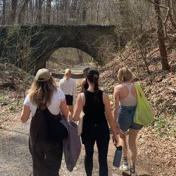 Cover Image for Hiking at Wissahickon Valley Park 👟