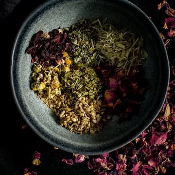 Cover Image for Herbal Wellness: Tea Ceremony