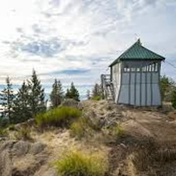Cover Image for Manuel Quimper: Hike to a Fire Lookout!