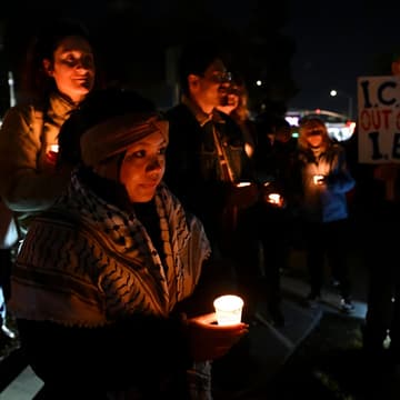 Cover Image for A Candlelight Vigil: Standing in Solidarity with our Immigrant and Refugee Neighbors