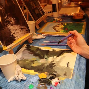 Cover Image for Paint a Postcard (drop-in)