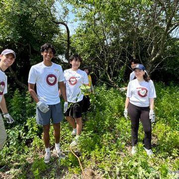 Cover Image for Cleanup at Frank Charles Park
