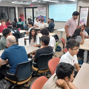 Cover Image for Tech Exploration Lab: Summer Kickoff