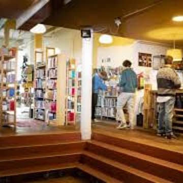 Cover Image for Bookclub 010 x Leeszaal West present: Silent Reading Party📚🤫