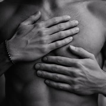 Cover Image for Receiving Touch, Naked Edition