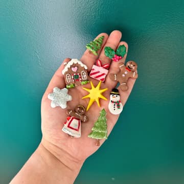 Cover Image for Holiday Clay Magnets @ Cabrillo Aquarium