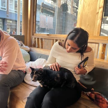 Cover Image for Bookclub 010 x Pebbles present: Silent Bookclub📚😸