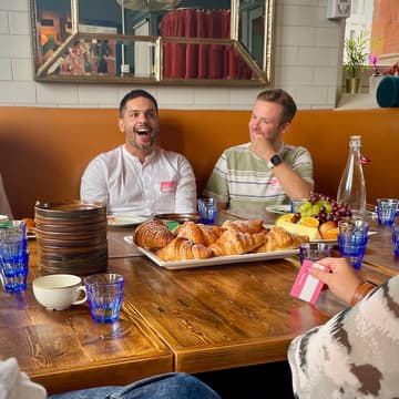 Cover Image for Marketing Therapy | CMO Brunch #6