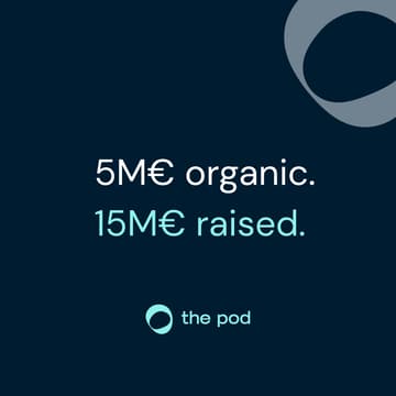 Cover Image for Bootstrap vs fundraising: choosing your growth strategy