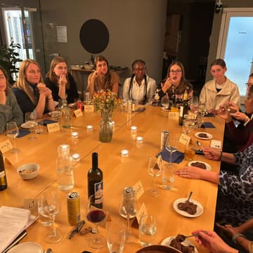 Cover Image for Mad Money Club: Mastering Your Personal Finances