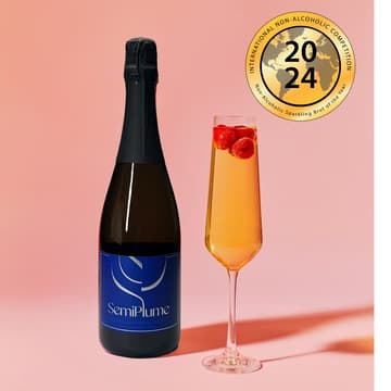 Cover Image for Free Zero-Proof Wine Tasting | Explore Semiplume’s Non-Alcoholic Brut