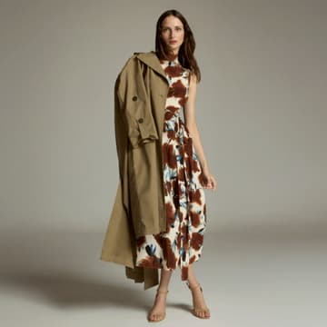 Cover Image for Newbury: VIP Color Analysis and Shopping Appointments