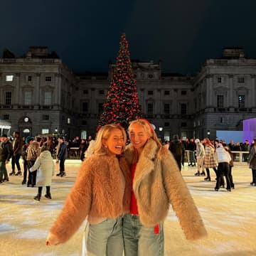 Cover Image for The Girl Code – Ice Skating & Hot Chocolate ❄️ – Lausanne Edition