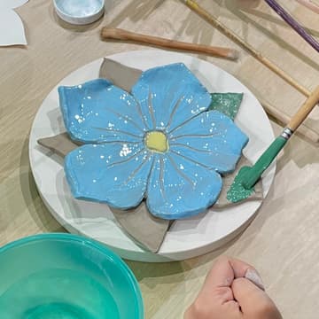 Cover Image for Initiation Céramique – Activités avec Activ'in chez Malina More Studio 🌷 pour Séniors et Curieux de Tout Âge