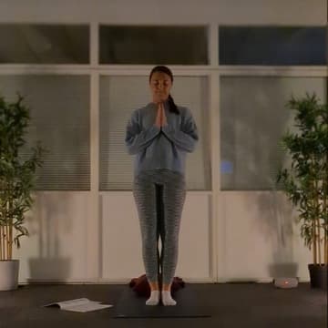 Cover Image for Yoga med Siri