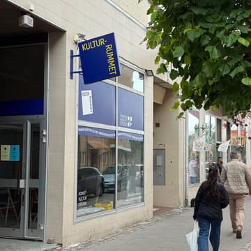 Cover Image for Språkhörnan – lördagsträffar i december