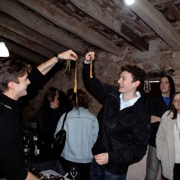 Cover Image for Calçotada Experience: vineyards, fire & good food