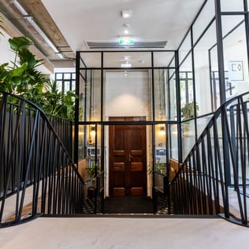 Cover Image for Queens House, St Albans