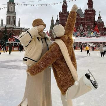 Cover Image for The Girl Code – Ice Skating & Cocoa ❄️ – Lausanne Edition