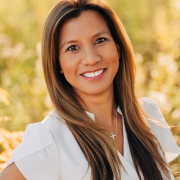 Cover Image for List Reports and Co-Branding Marketing for Financing with Cherrie Fiyalko