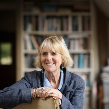 Cover Image for An Evening with Juliet Nicolson