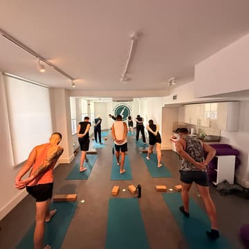 Cover Image for Sunday Reset: ICI x Brewer Street Yoga - Valentines Heart Opening Class 🧡
