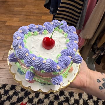 Cover Image for craft club: fake cake jewerly boxes with piped dreams