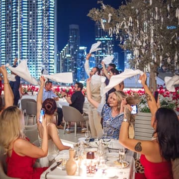 Cover Image for ♥️♥️🇬🇷 Elegant Valintine Networking party ♥️♥️🇬🇷 With Amazing Greek Live Show🎷🔥♥️🇬🇷♥️🇬🇷