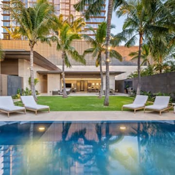 Cover Image for Poker By The Pool