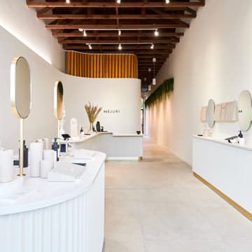 Cover Image for AfterShip Shop & Supper Series: Golden Hour at Mejuri Venice