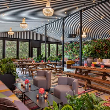 Cover Image for Moxy Williamsburg Backgammon Night