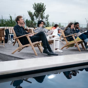 Cover Image for Offline Rooftop, Poolside & Sauna Hangout ✨ | Stretch & Fold