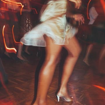 Cover Image for 🌿 Free Dance Lesson @ Latin Night💃🏻