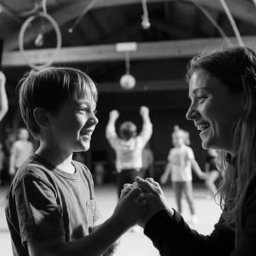 Cover Image for 1000% Me | Managing Big Emotions | Kids Aged 7-12 & Parent | Online Event