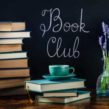 Cover Image for 📖✨ Studio Déchiré Book Club