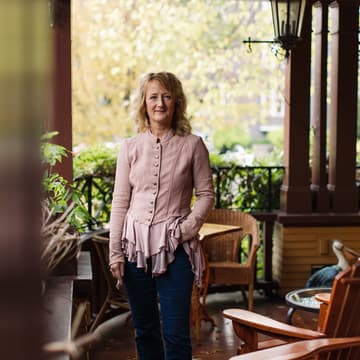Cover Image for Founder Coffee with Laurie Schultz (Founder/CEO of Galvanize)