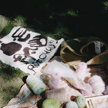 Cover Image for 🧺 ROTOHAUS Picnic — Yarn, Sun & Soft Making