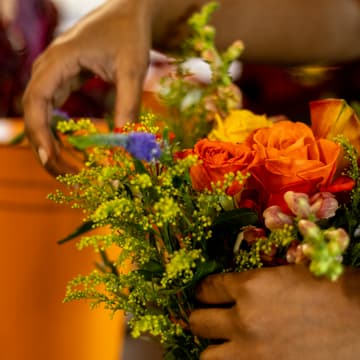 Cover Image for Galentine's Floral Design Workshop