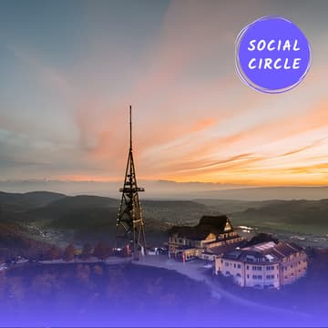 Cover Image for Walk & Connect | Easy Hike on Uetliberg & Christmas Campfire