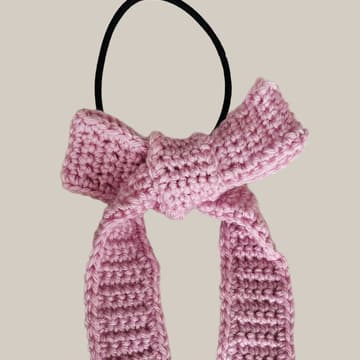 Cover Image for Summer Crochet: Make a Bow 🎀