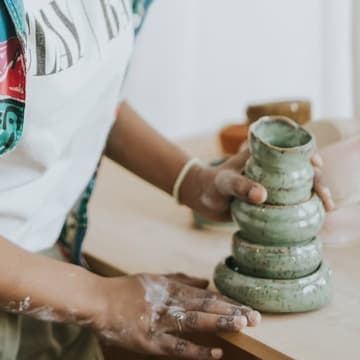 Cover Image for clay club: wall planters with angelique scott