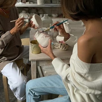Cover Image for The Girl Code x Paint it Easy - Ceramics Painting Afterwork 🎨 - Zurich Edition
