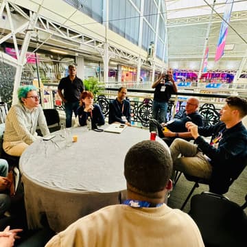 Cover Image for Drop-in roundtable: open podcasting + RSS