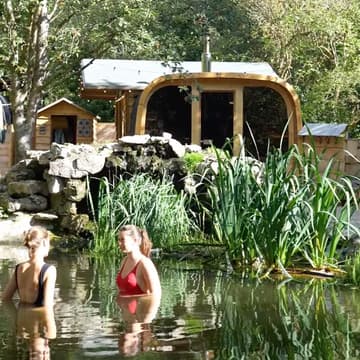 Cover Image for Offline Hangout Special | Sauna & Ice Bath 🧖‍♀️ @ Fire & Ice