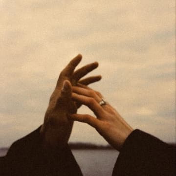 Cover Image for Deeply Mondays
