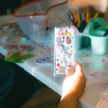 Cover Image for book club: diy bookmarks + swap