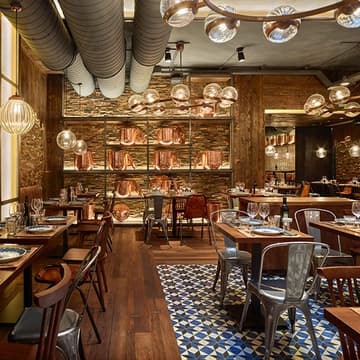 Cover Image for Play, Scale, Lead — A SpinX Dinner @ Can Lampazas