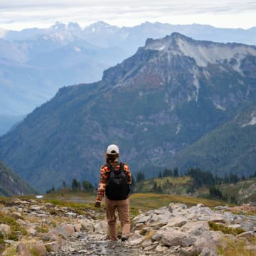 Cover Image for La Pedriza (moderate, free, women only)
